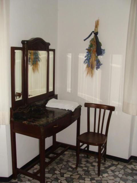 Albergo Delle Ondine 텔라로 객실 사진
