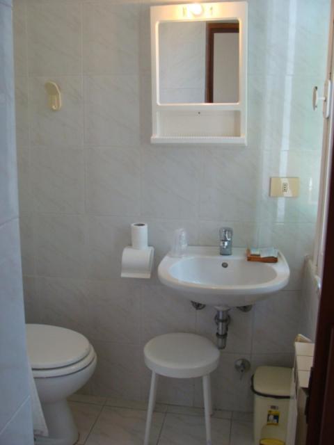Albergo Delle Ondine 텔라로 객실 사진